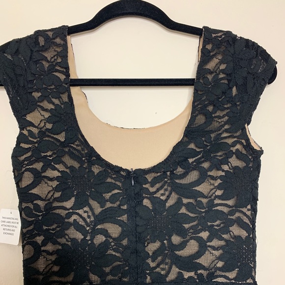 Justfab Lace Dress - Picture 5 of 7